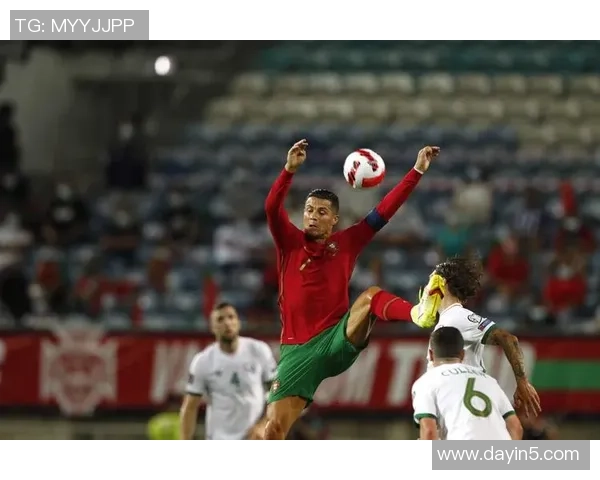 广州羽毛球队在世界杯预选赛中以53分稳居积分榜首位 广州羽毛球队在世界杯预选赛中以53分稳居积分榜首位