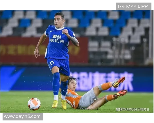 广州排球队以73分领跑选拔赛积分榜展现强劲实力